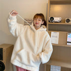 White / M