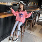 Pink sweater and grey pants / 120cm