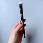 71 Slope Type Concealer Brush