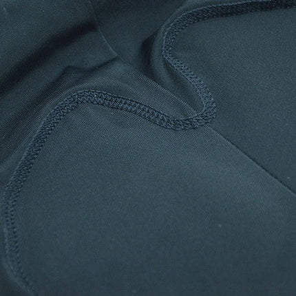 Slim and breathable cycling clothing