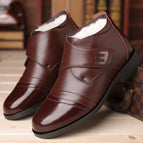 Brown / 44