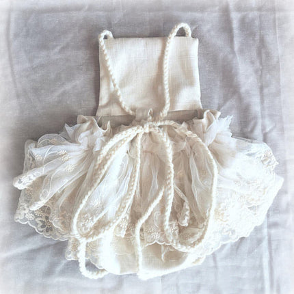 White embroidered lace tie