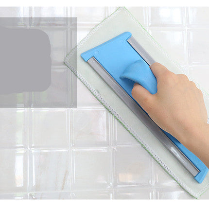Household glass cleaner