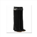 Black suede / 37