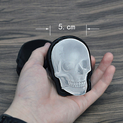 Creative and terrifying ice maker