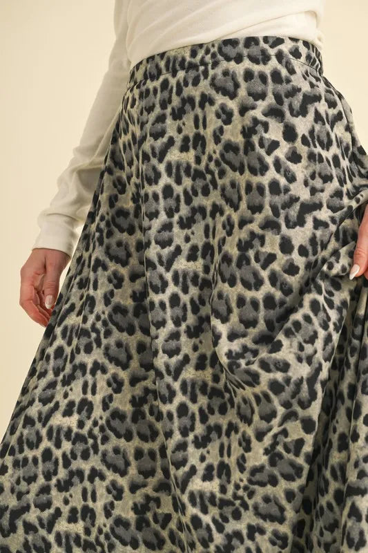 Aemi+Co Leopard Midi Skirt – Chic Animal Print Midi
