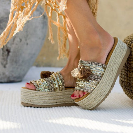 New Product Thick Bottom Flat Bottom Hollow Out Wear Sandals And Slippers Women