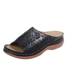 Black / 35