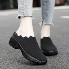 Black / 35