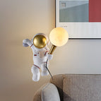 White / Wall lamp / US