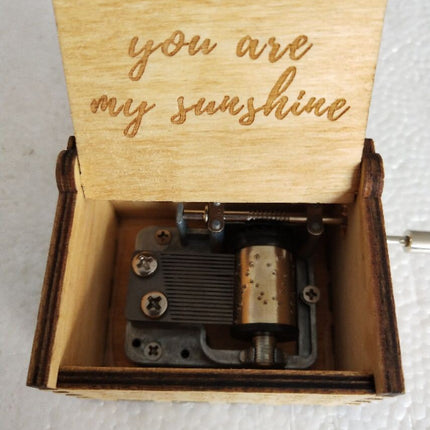Hand-cranked Music Box Handmade Music Box