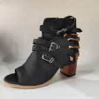 Black / 35