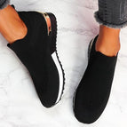 Black / 35