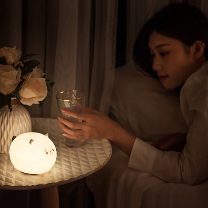 Bedroom Bedside Pat Sleep Creative Net Red Table Lamp