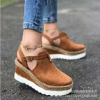 Brown / 39