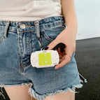 White / AirPods por3