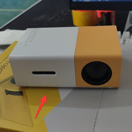 Portable Projector 3D Hd Led Home Theater Cinema HDMI-compatible Usb Audio Projector Yg300 Mini Projector