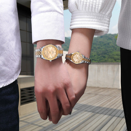 Quartz watch couple table