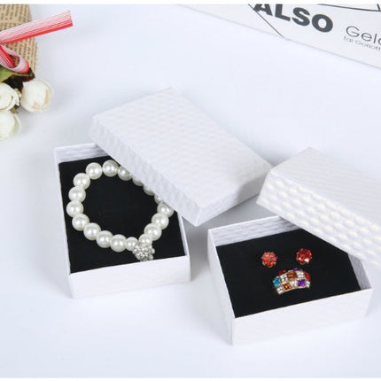Spot wholesale multicolor ring box jewelry box pendant necklace set box jewelry box earrings small paper box
