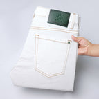 Milky White / 28