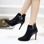 Black / 38