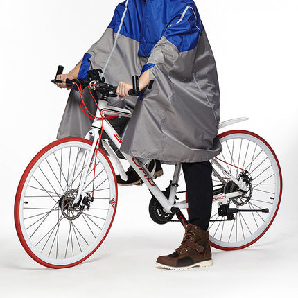Multifunctional riding raincoat