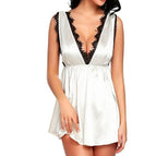 White / M