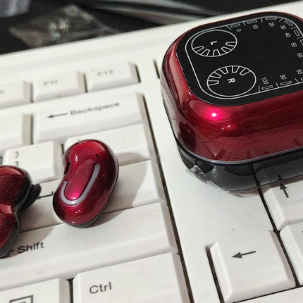 New S6 SE Breathing Light Time Digital Display TWS5.0 Bluetooth Headset