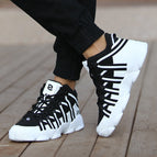 Black white / 32