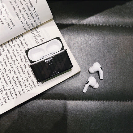Compatible with Apple, Lightning luggage earphone case