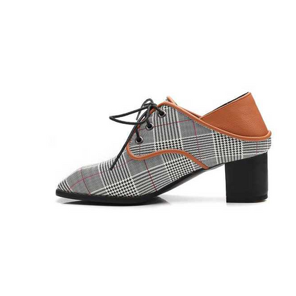 Spring new single shoes women wear lazy shoes with thick with laced cloth British wind wild women shoes
