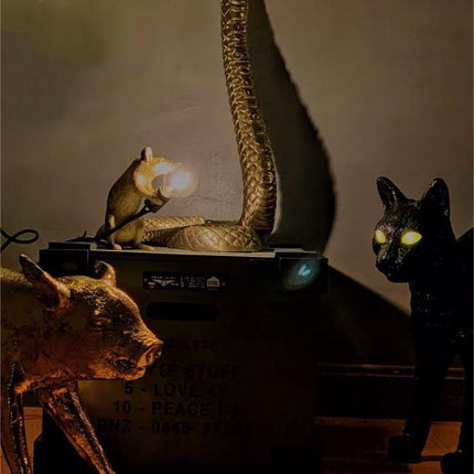 Creative Nordic Resin Mouse Table Lamp Desk LED Night Lights Small Mini Rat Desk Lamps