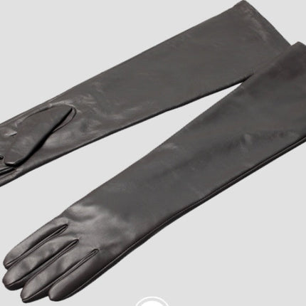 Winter long sheepskin gloves