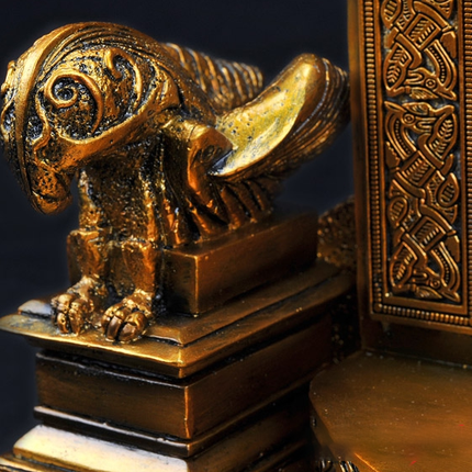 Throne ornaments