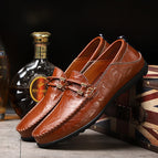 Reddish Brown / 38