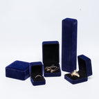 Blue / Ring 55.54cm