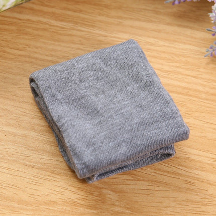 Sleeveless gloves with holes