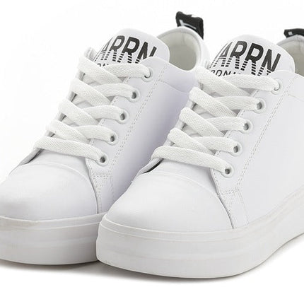 The new leisure shoes increased letter totem lace white shoes with thick bottom slope platform low shoes female