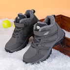 Dark grey male / 39