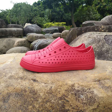 Smiling miller hole shoes