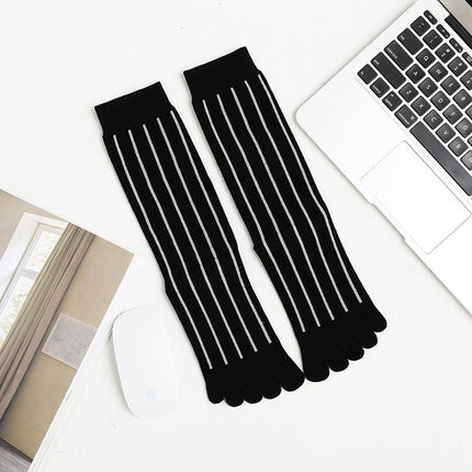 Men's Business High Toe Diamond-shaped Small Dot Vertical Bar Solid Color Socks