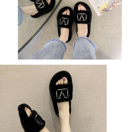Leisure Plus Size Plush Slippers With Metal Decoration