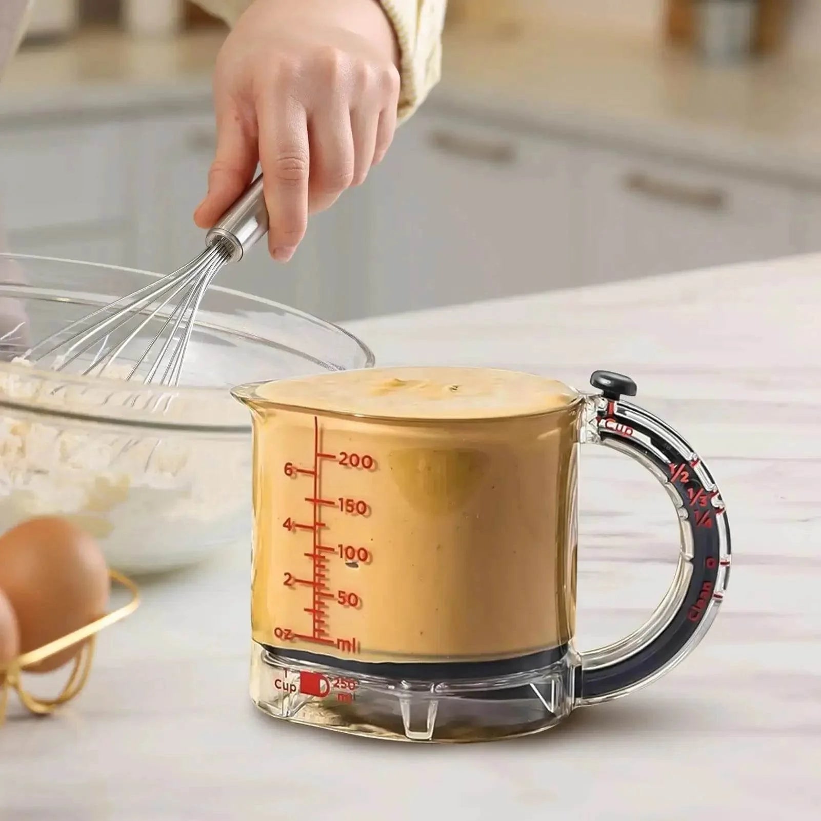 4-in-1 Adjustable Measuring Cup-Cup – One Tool, All Sizes