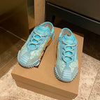 Blue / 38