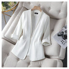 White / M