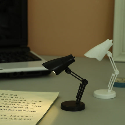 Small Night Light Magnetic Table Lamp With Eye Protection