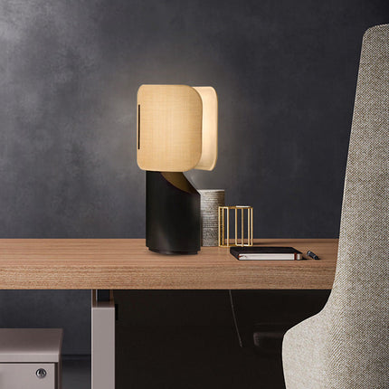 New Chinese Personality Art Creative Table Lamp