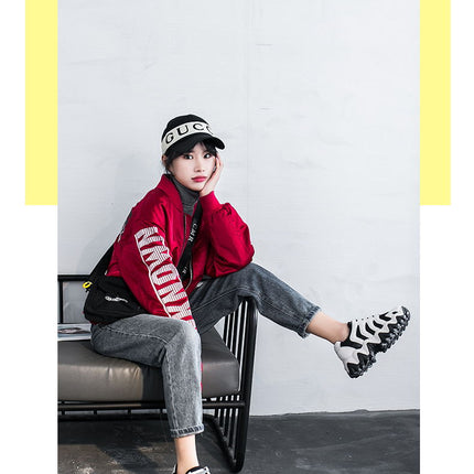 Urban teen Red retro design on white no tying sports shoe