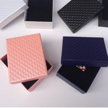 Spot wholesale multicolor ring box jewelry box pendant necklace set box jewelry box earrings small paper box