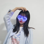 Blue / Window shades